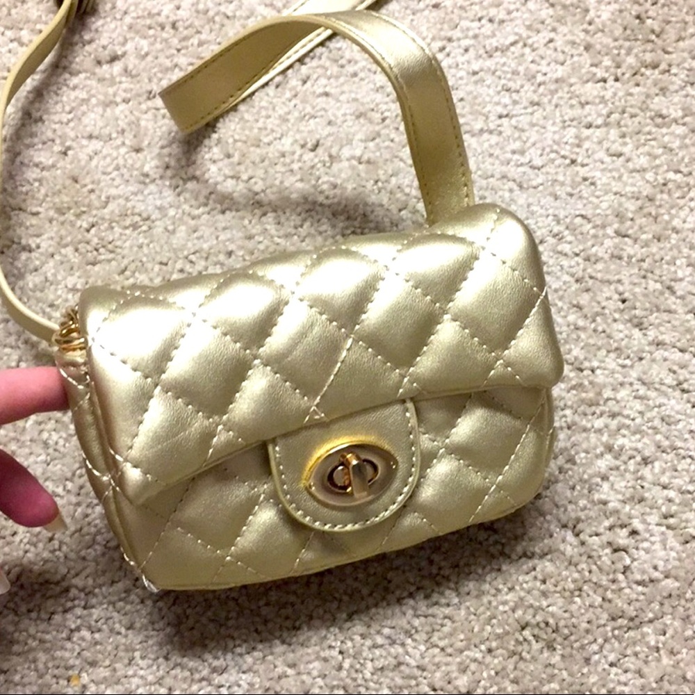 Mini Quilted Gold Fanny Pack - Picture 3 of 4